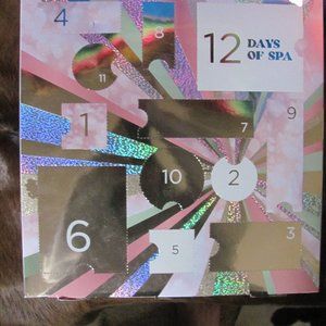 SMOKE & MIRRORS BEAUTY SET 12 DAYS OF SPA NIP